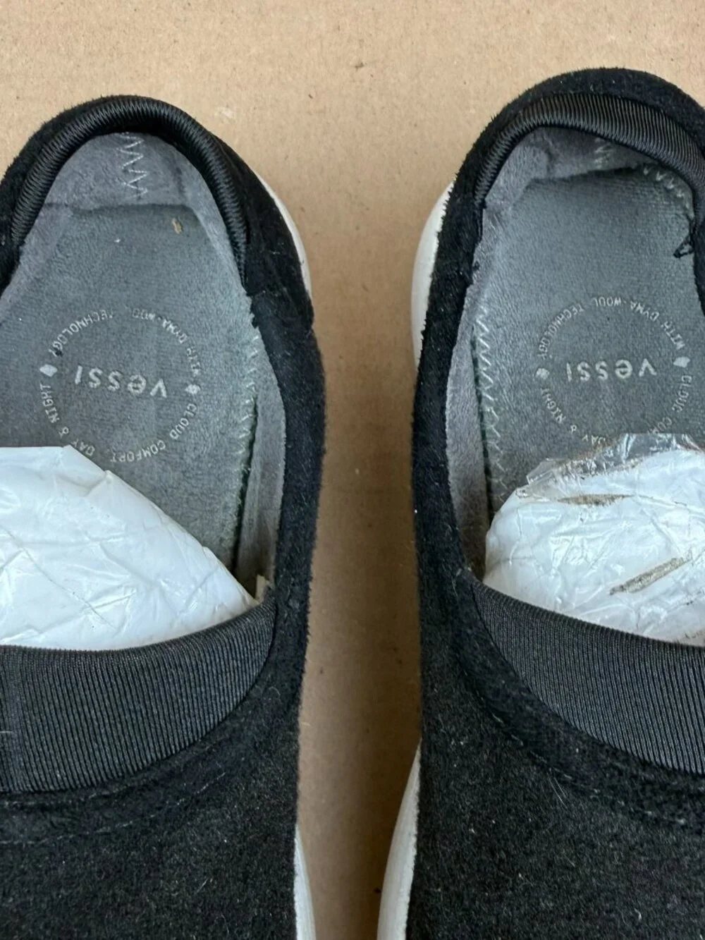 Vessi Women's Black Slip-On Comfort Shoes Size W9